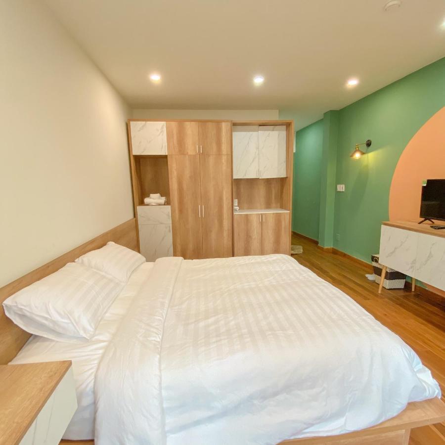 Pota Hotel & Apartment Дананг Экстерьер фото